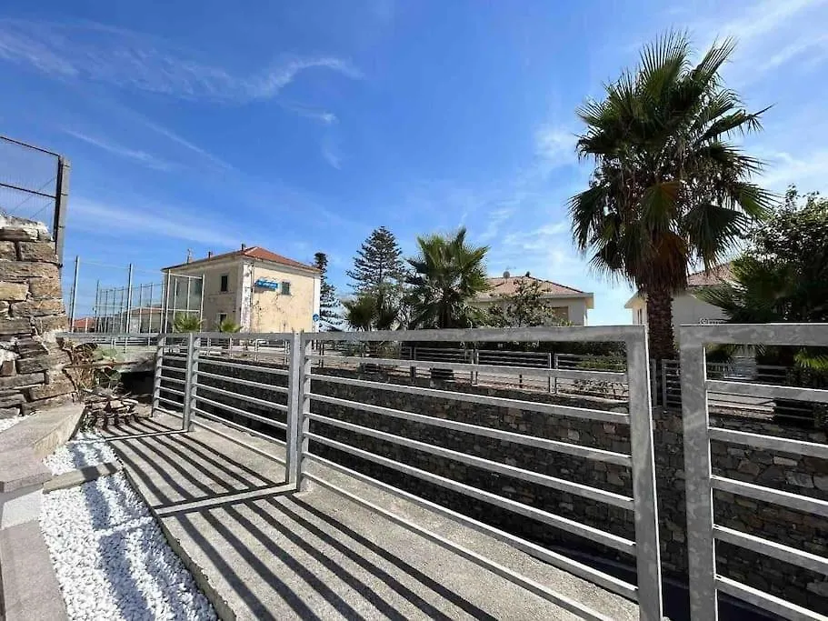 Appartamento Luna Rossa Santo Stefano al Mare 0*,  Italy